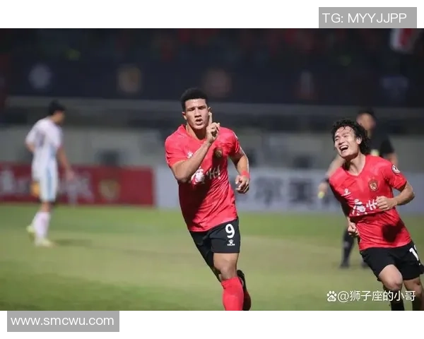 广州足球队的崛起之路：揭秘他们背后的力量与荣耀