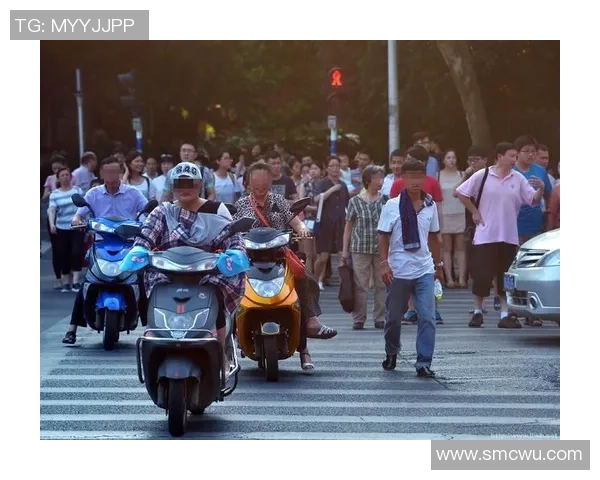 江疏影与足球明星的偶遇瞬间引发热议粉丝们纷纷围观分享精彩时刻